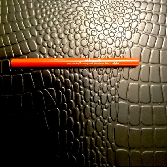Stila Other - Stila Stay All Day waterproof liquid eyeliner - brights, in Amber